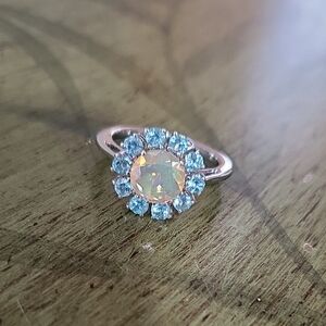 Opal, Aqua Ring